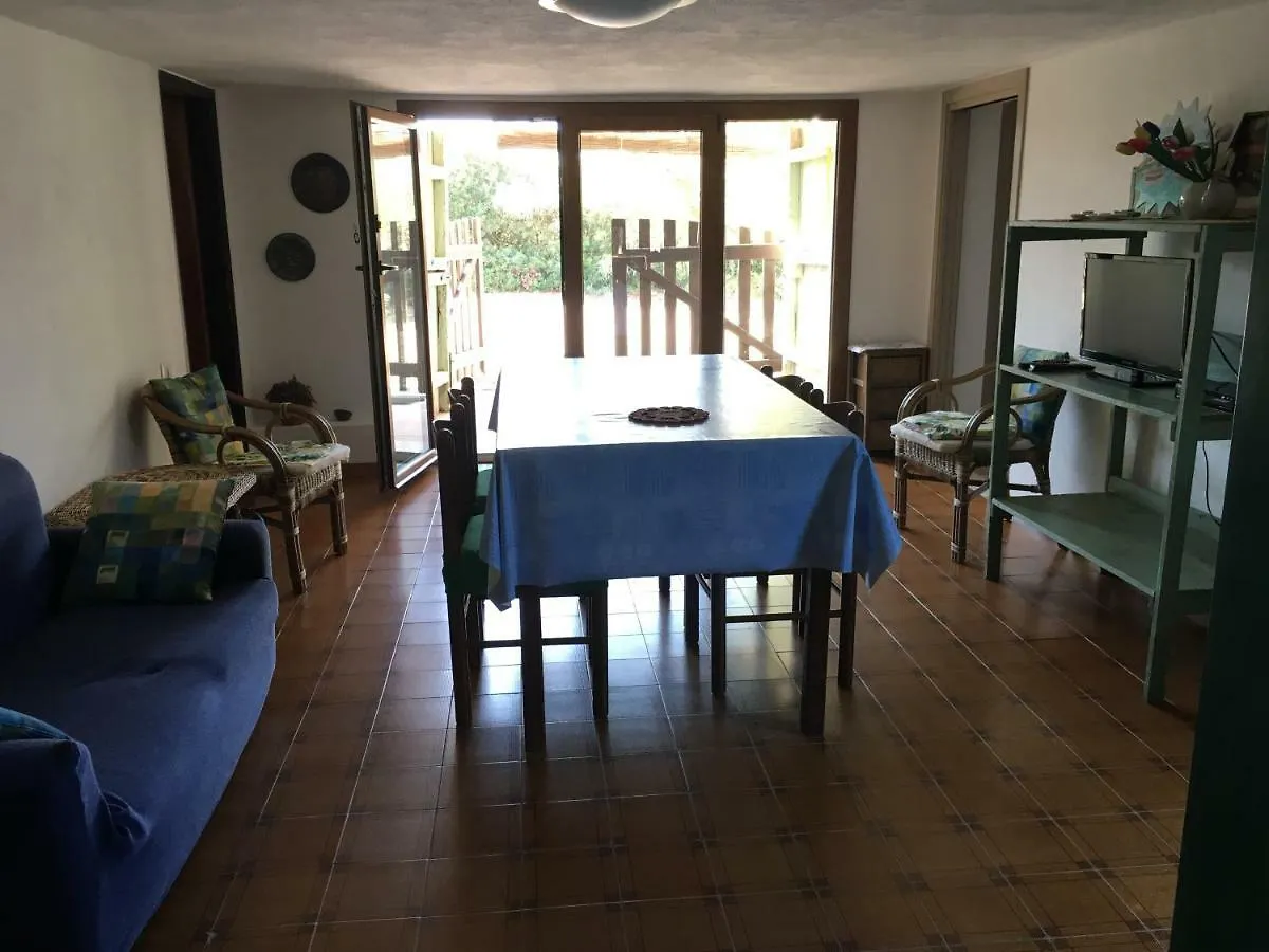 Nyaraló Giuditta Putzu Idu